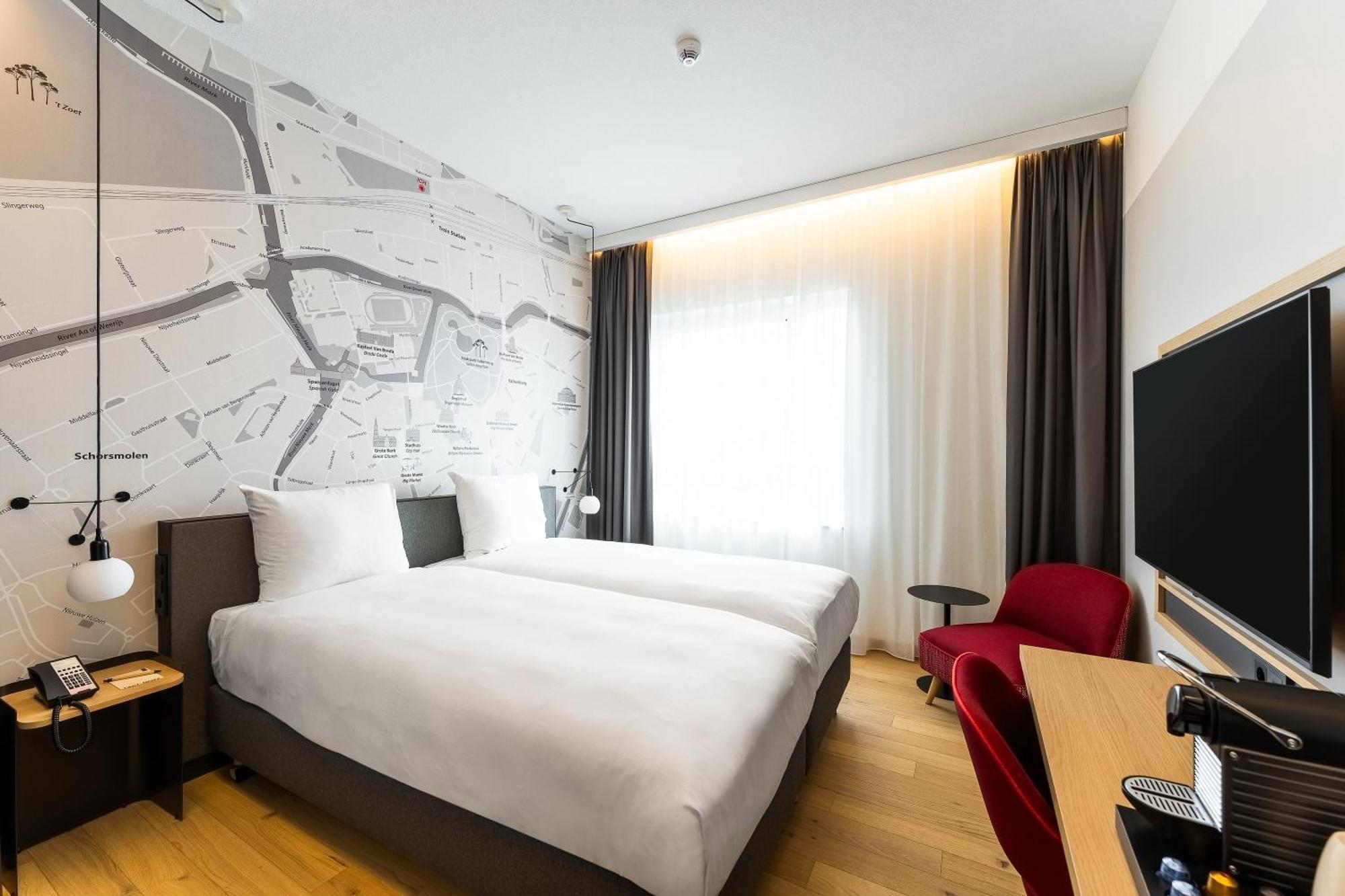 Intercityhotel Бреда Екстер'єр фото
