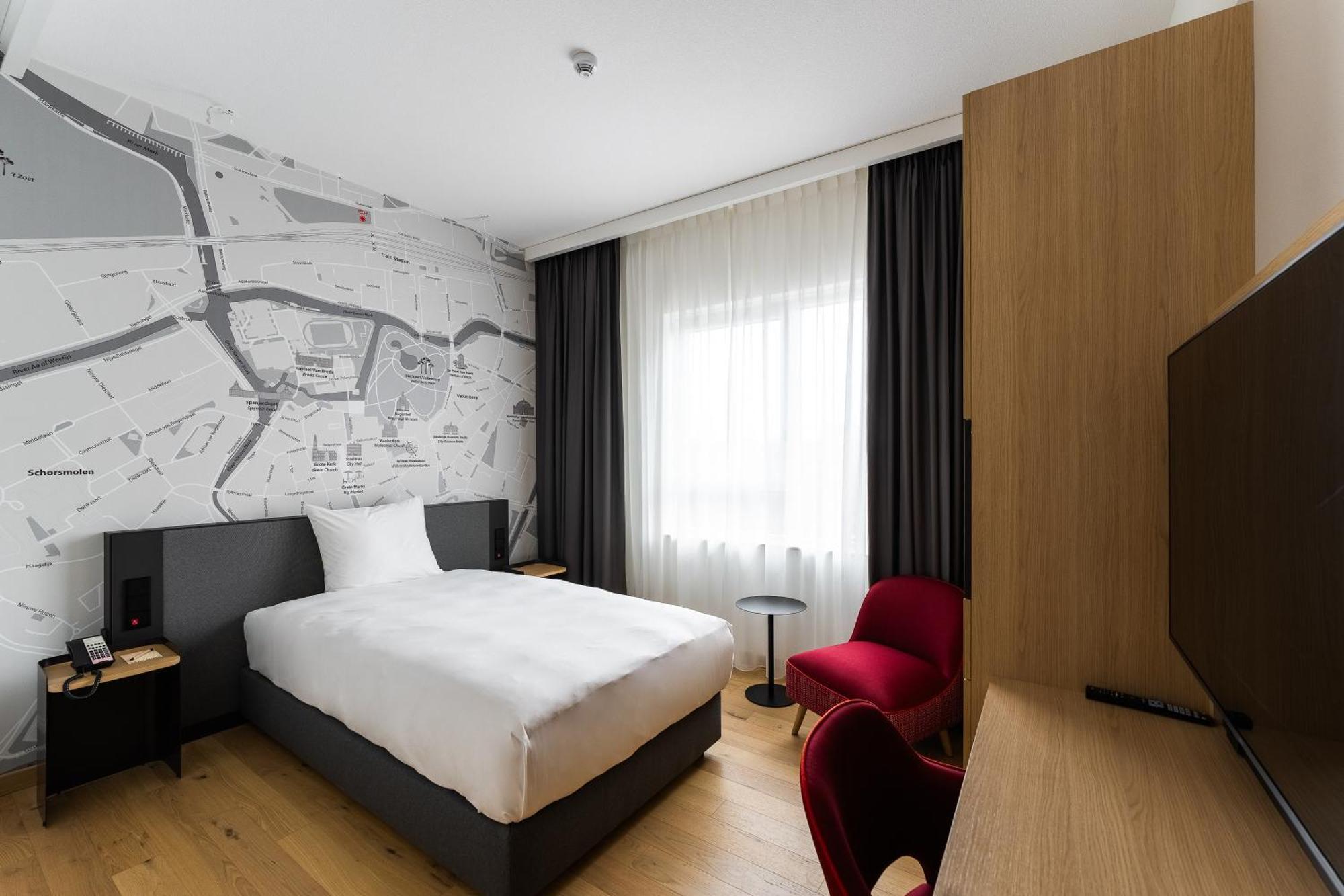 Intercityhotel Бреда Екстер'єр фото